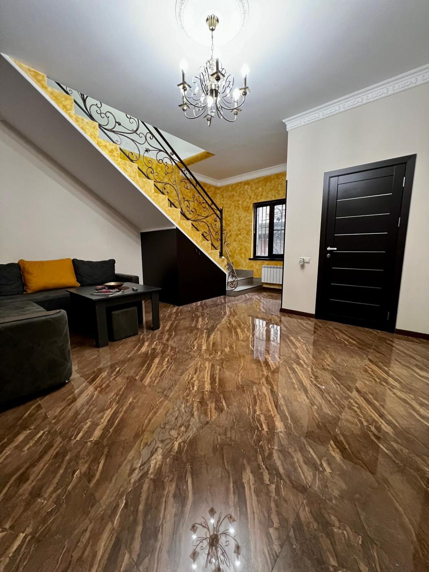 New , Comfortable 3 Bedroom House Erévan Extérieur photo